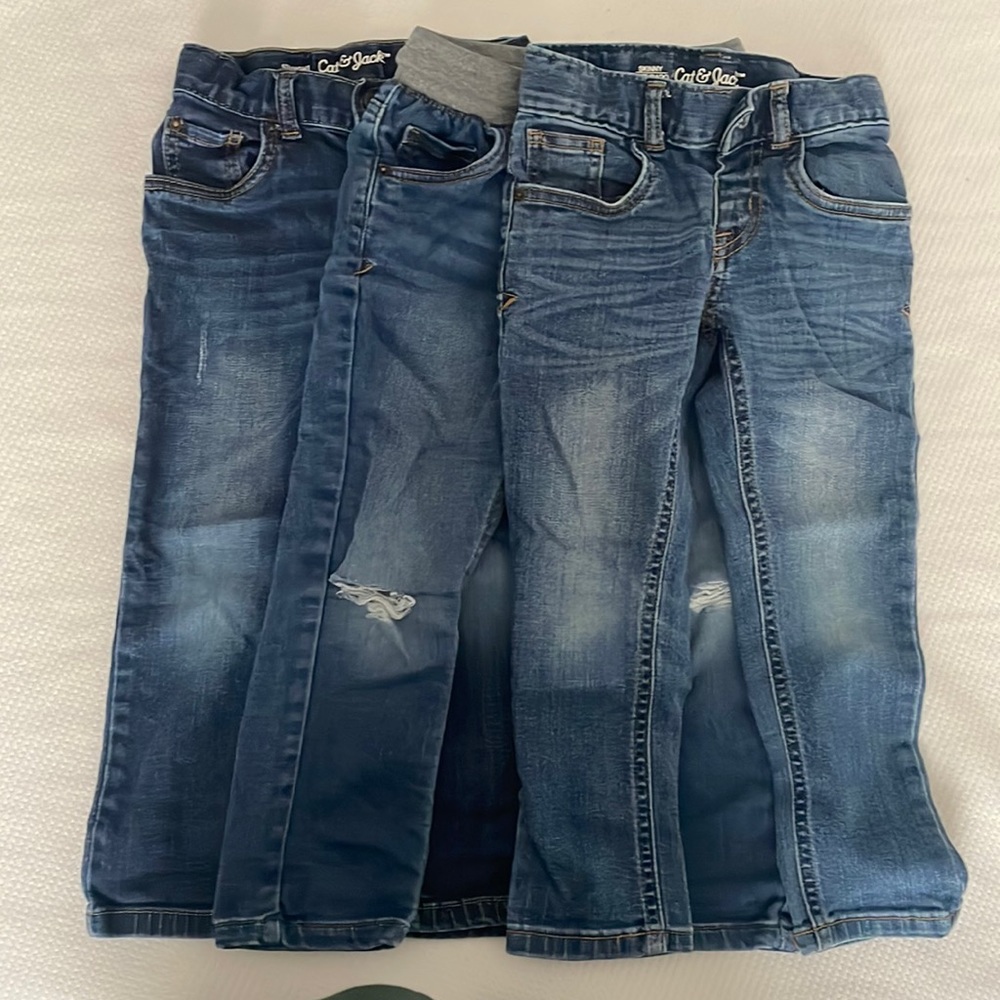 3 pairs of 4t Cat and Jack jeans